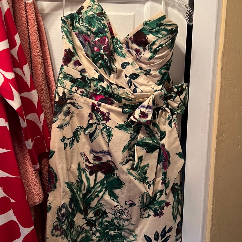 Strapless dress